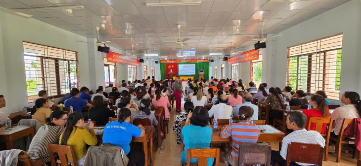 NGÂN HÀNG CHÍNH SÁCH PHỐI HỢP VỚI SỞ NỘI VỤ TỔ CHỨC TẬP HUẤN NGHIỆP VỤ CHO VAY GIẢI QUYẾT VIỆC LÀM VÀ CÁC HOẠT ĐỘNG PHỤC VỤ CÔNG TÁC QUẢN LÝ QUỸ QUỐC GIA VỀ VIỆC LÀM